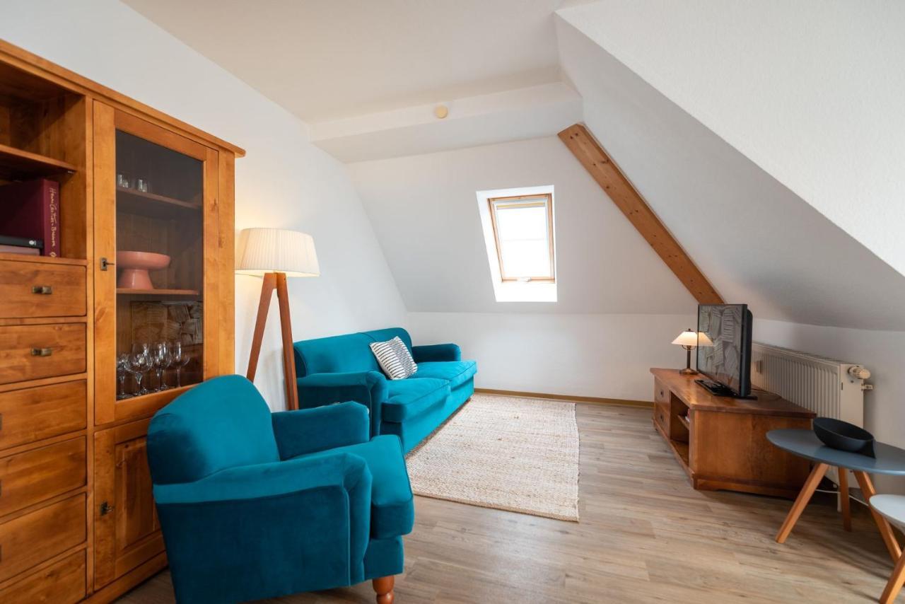 Schloss Hohenzollern - Appartement 07 塞巴特黑灵斯多夫 外观 照片